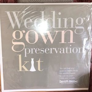 NWT Wedding Gown Preservation Kit